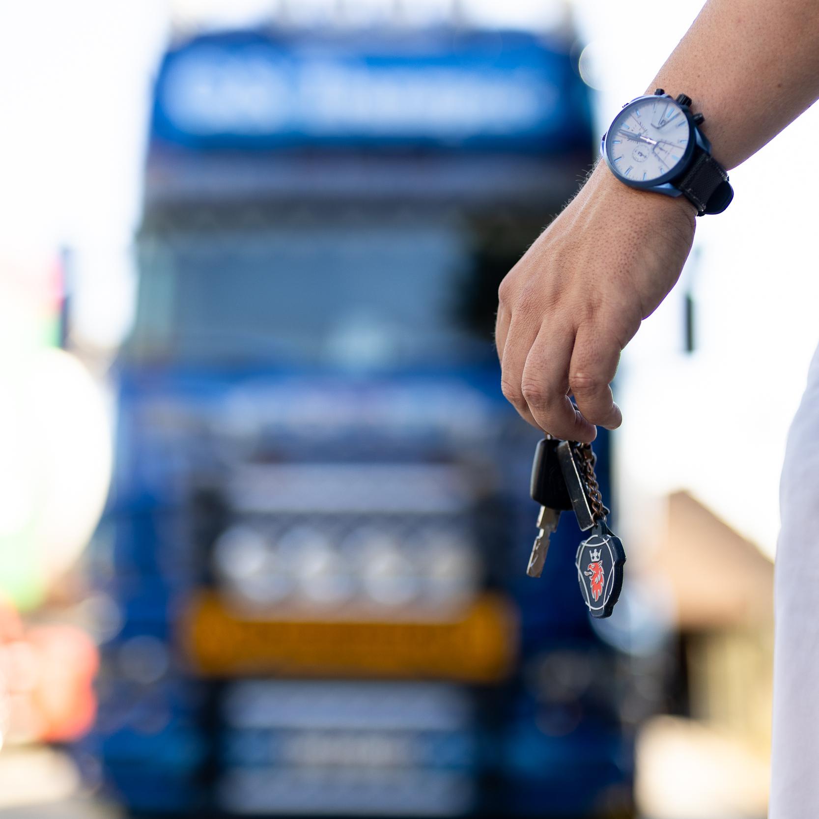 Close up sleutels Scania GS Transport